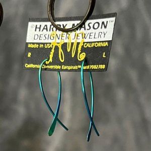 Harry Mason Niobium Ear Ribbon